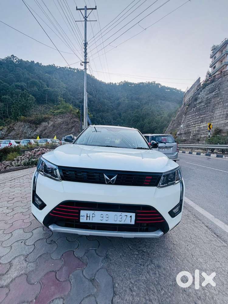 Mahindra Xuv300 W8, 2023, Petrol