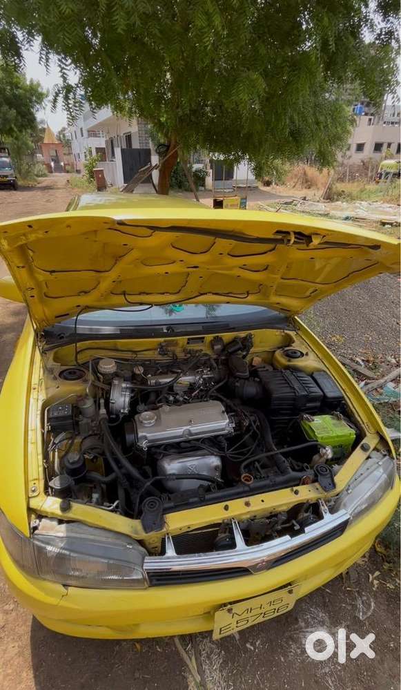 Mitsubishi Petrol Car 2002