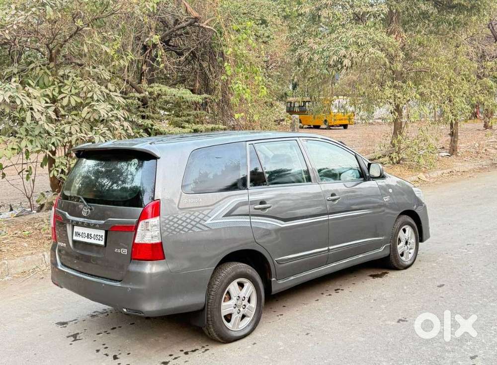 Toyota Innova 2.5 G (diesel) 8 Seater, 2014, Diesel