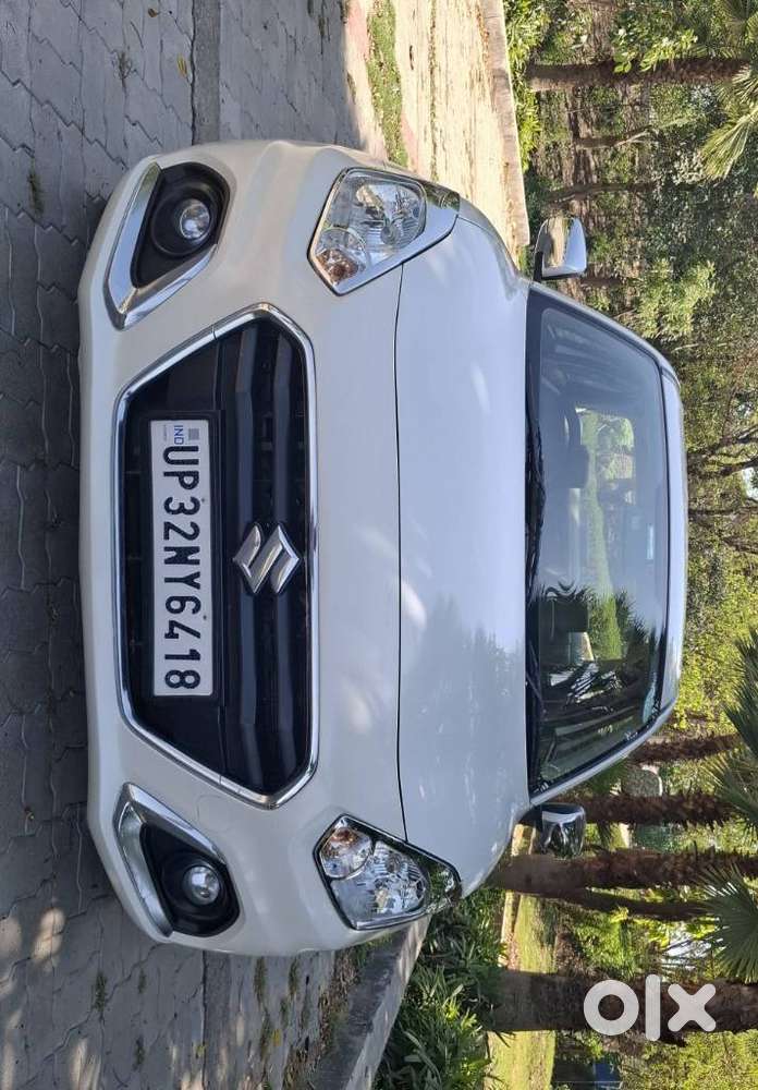 Maruti Suzuki Swift Dzire Vxi Optional, 2023, Petrol