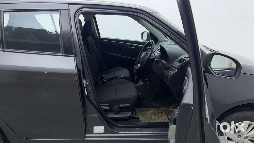 Maruti Suzuki Swift 1.3 Zxi, 2015, Petrol