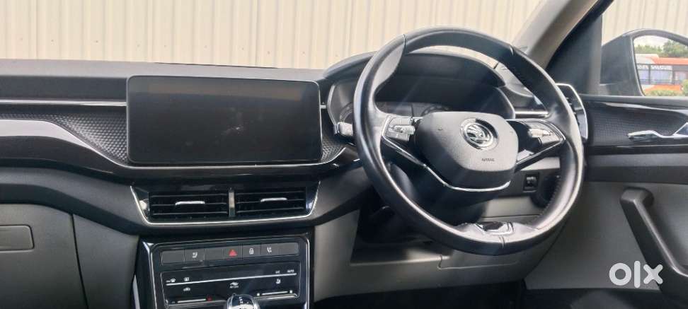 Skoda Kushaq 1.0 Tsi Style, 2022, Petrol