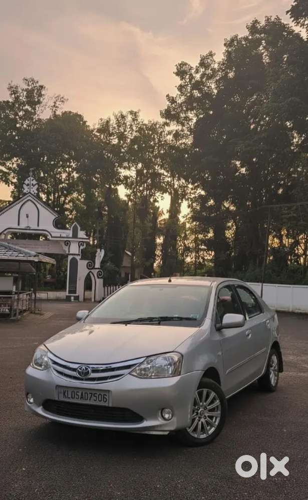 Toyota Etios Petrol Manual 2011