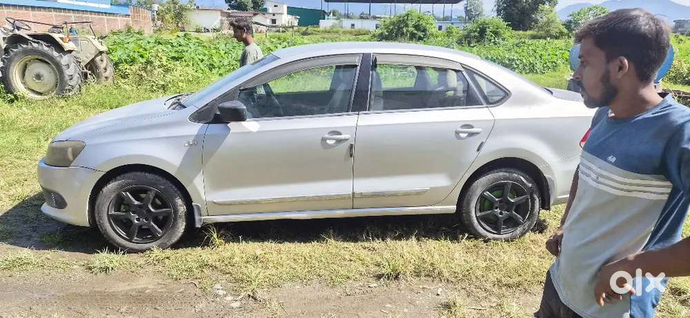 Volkswagen Vento 1.5 Highline 2014