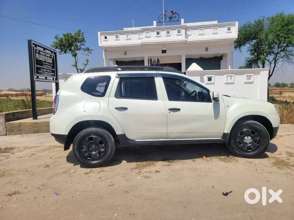 Renault Duster 2014 Diesel 90000 Km Driven