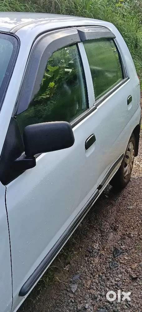 Maruti Suzuki Alto Lxi 2010
