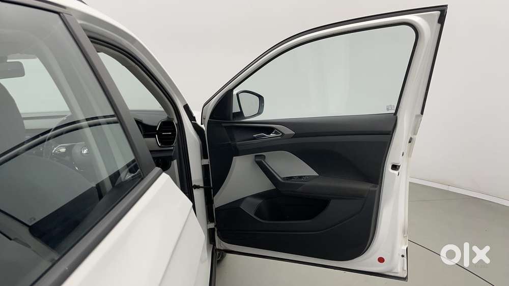 Skoda Kushaq Ambition 1.0l Tsi Mt, 2023, Petrol