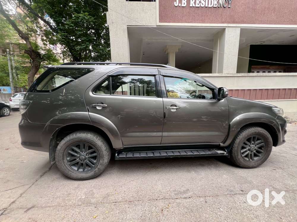 Toyota Fortuner 3.0 4x2 Automatic, 2012, Diesel