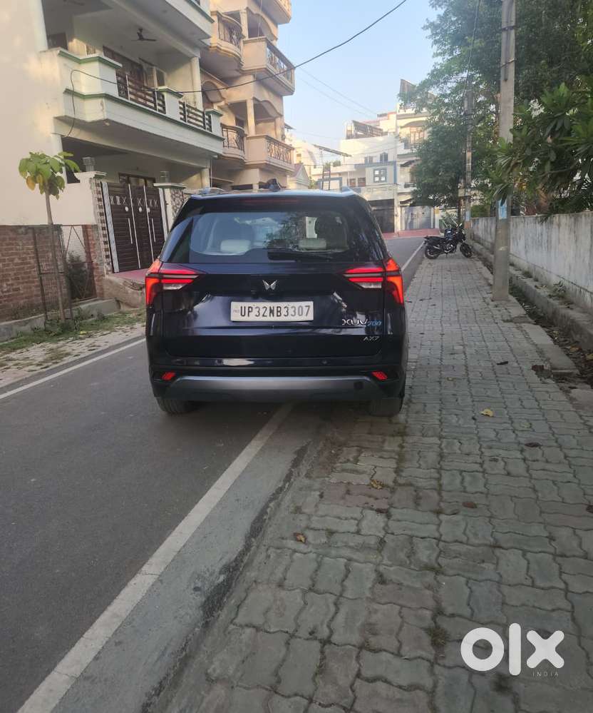 Mahindra Xuv700 2.2 Ax 7 Diesel At Str, 2022, Diesel