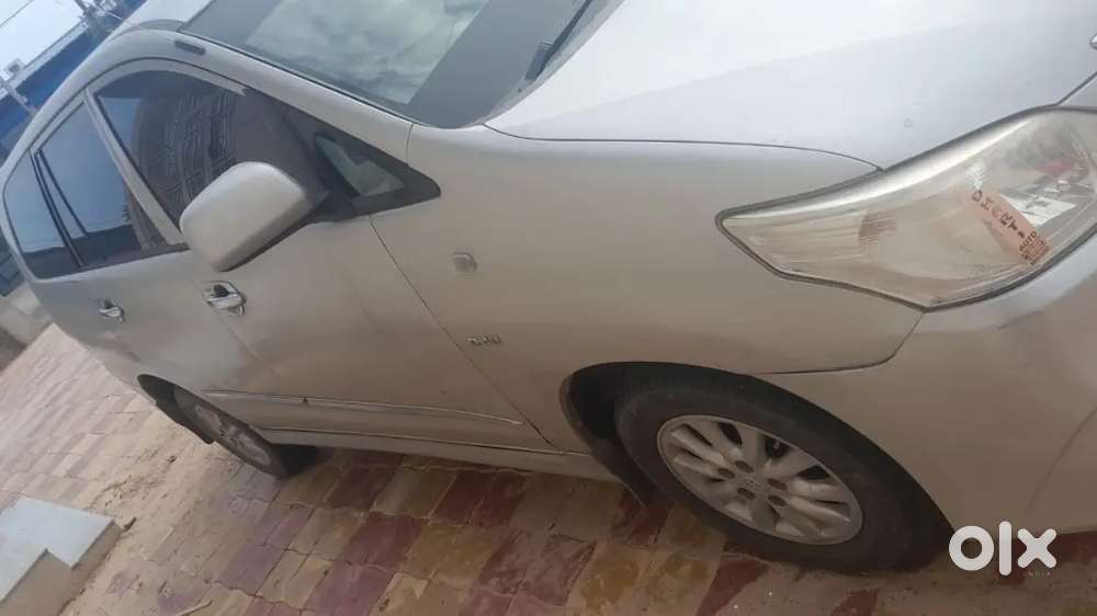 Toyota Innova 2013 Diesel Well Maintained