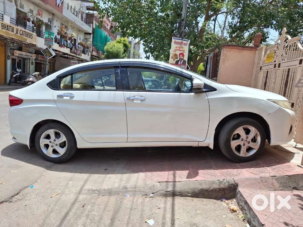 Honda City 2015 Petrol Well Maintained