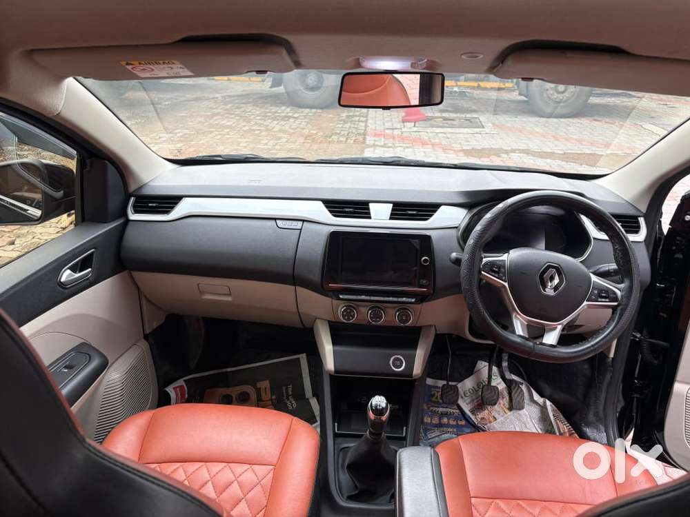 Renault Triber Rxz, 2024, Petrol