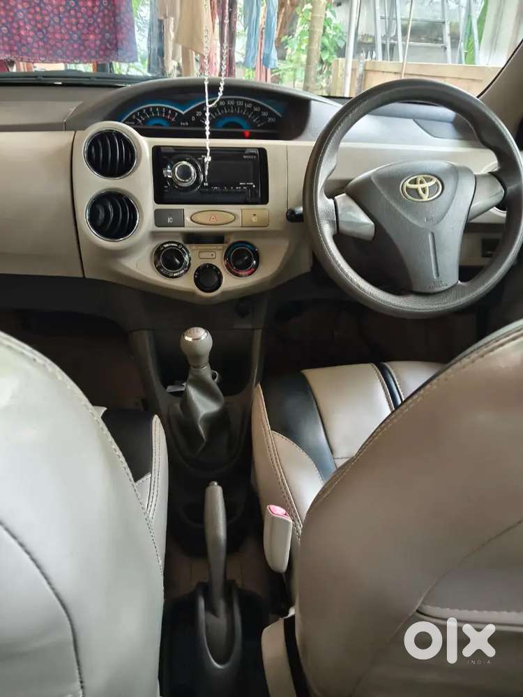 Toyota Etios Liva  2015 Petrol