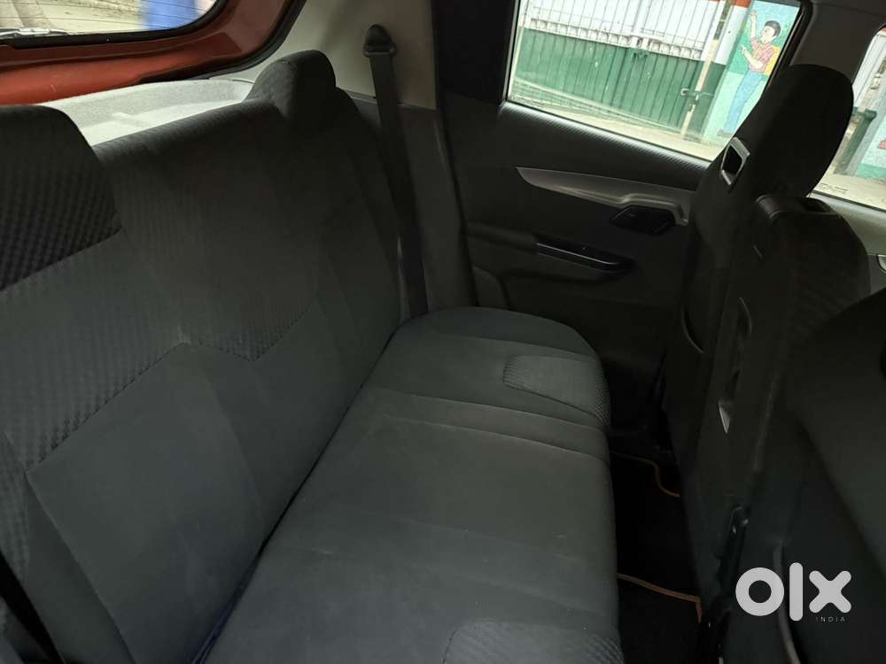 Mahindra Kuv100 Nxt 1.2 K6 Plus Petrol 6 Str, 2018, Petrol