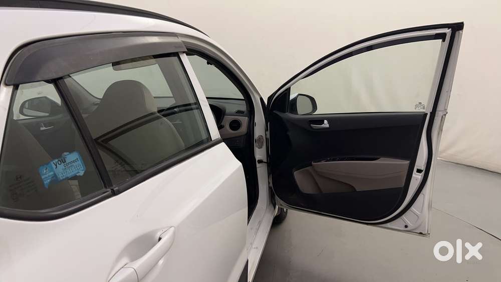 Hyundai Grand I10 1.2 Crdi Sportz Option, 2017, Diesel