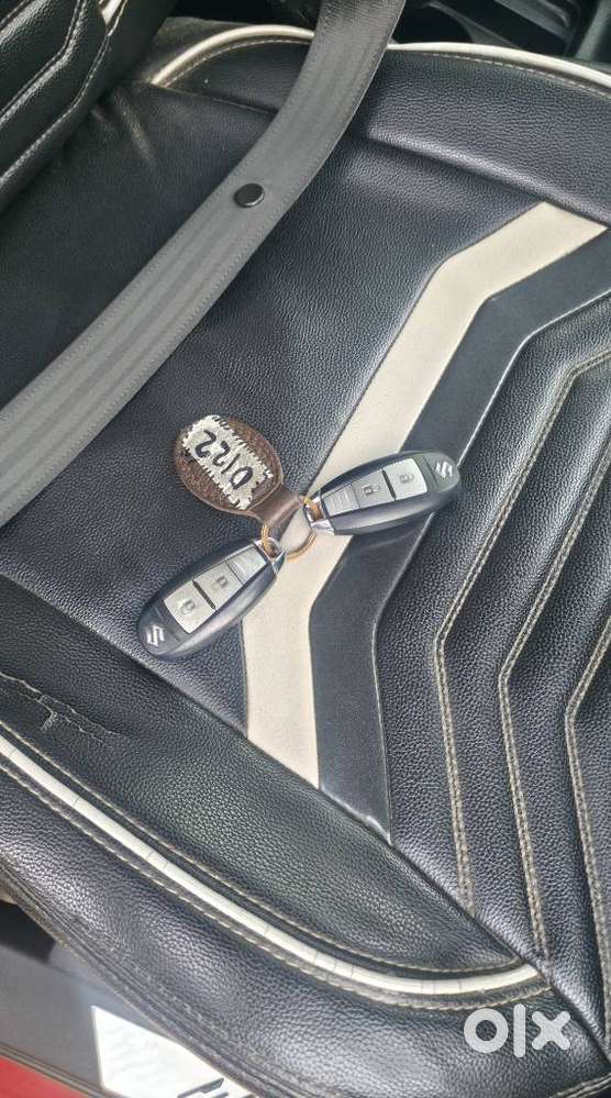 Maruti Suzuki Brezza Zdi+ Dual Tone, 2019, Diesel