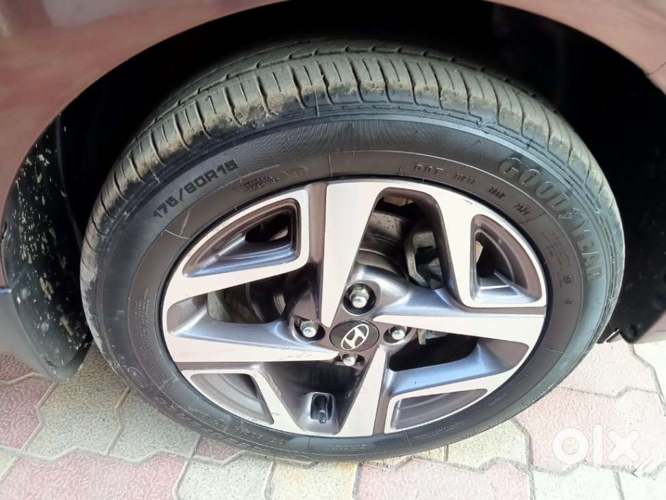 Hyundai Aura Sx 1.2 Cng, 2022, Cng & Hybrids