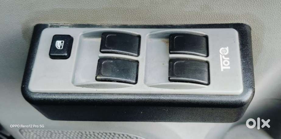 Mahindra Kuv 100 2016-2017 Mfalcon G80 K2, 2016, Diesel