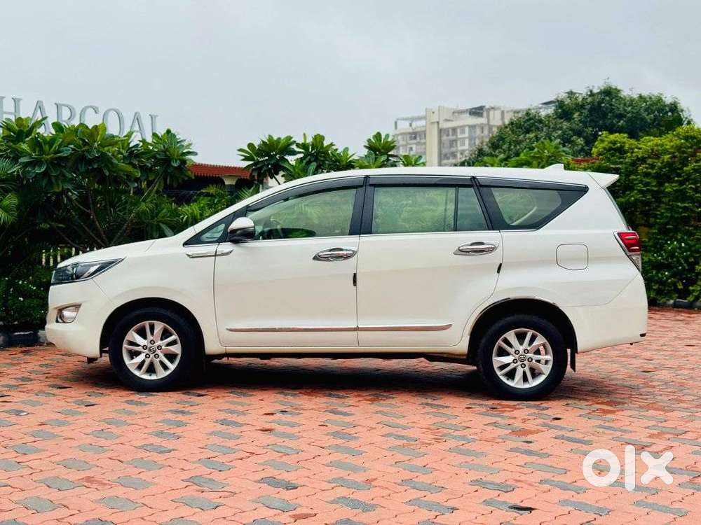 Toyota Innova Crysta 2.4 V, 2019, Diesel