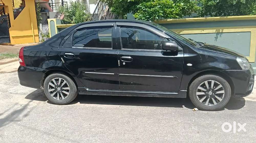 Toyota Etios 2011 Diesel 165000 Km Driven