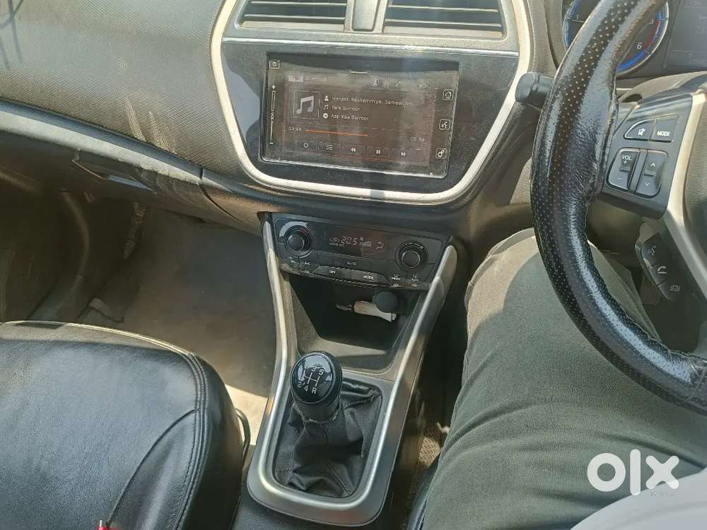 Maruti Suzuki S-cross 2015