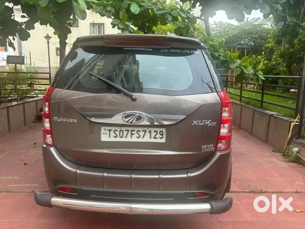 Mint Condition Xuv500 W10 At 62k Kms New Tyres New Battery
