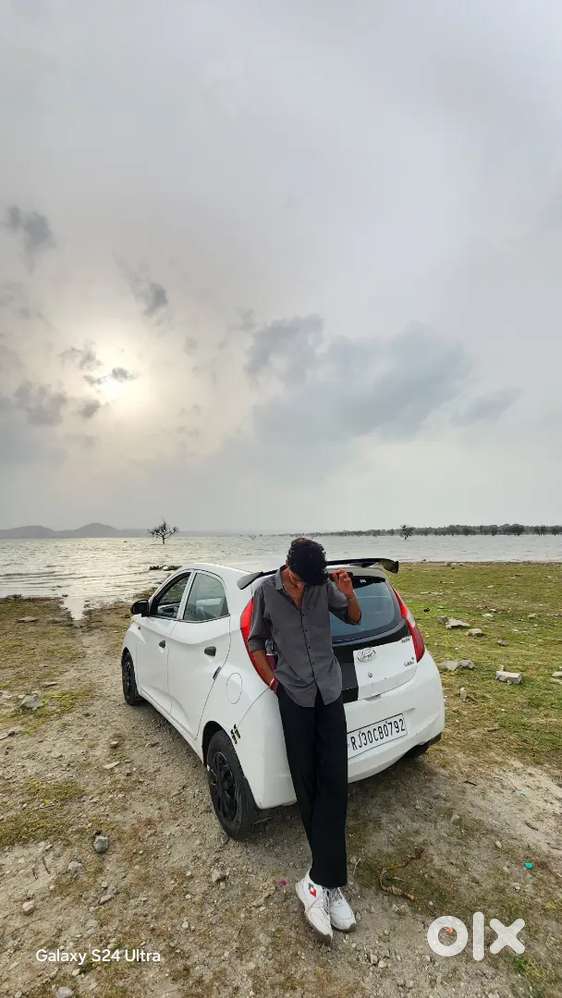 Hyundai Eon 2016 Petrol Well Maintained With Back Spolier And Modified