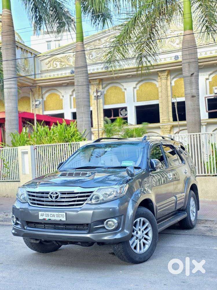 Toyota Fortuner 3.0 4x2 Automatic, 2014, Diesel