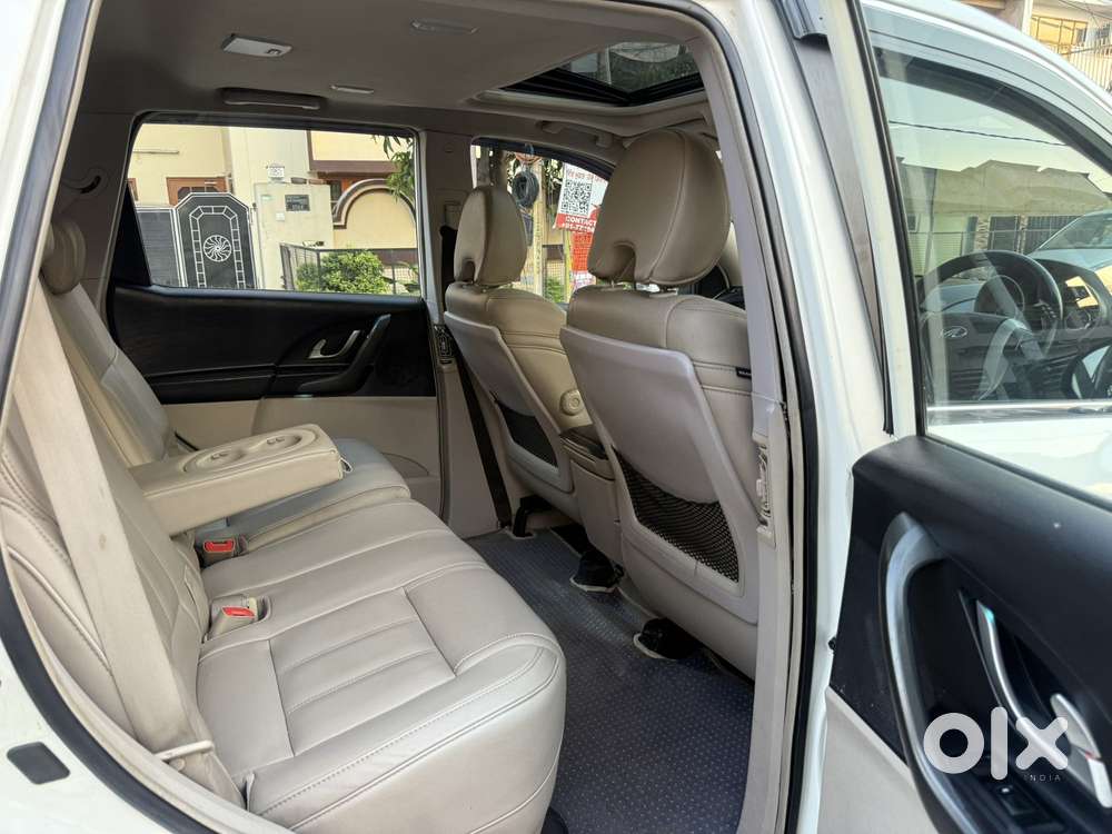 Mahindra Xuv500 2.2 W10, 2017, Diesel