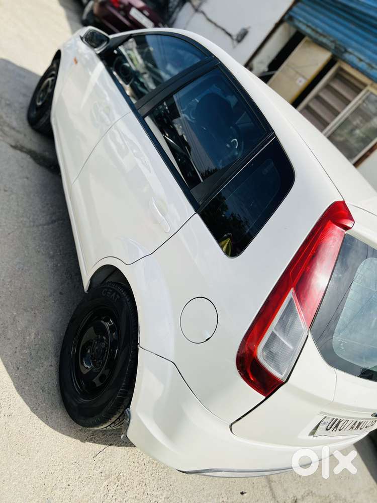 Ford Figo 2010-2012 Petrol Exi, 2013, Petrol