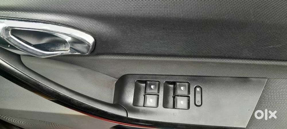 Tata Tigor 1.2 Revotron Xz Option, 2017, Petrol