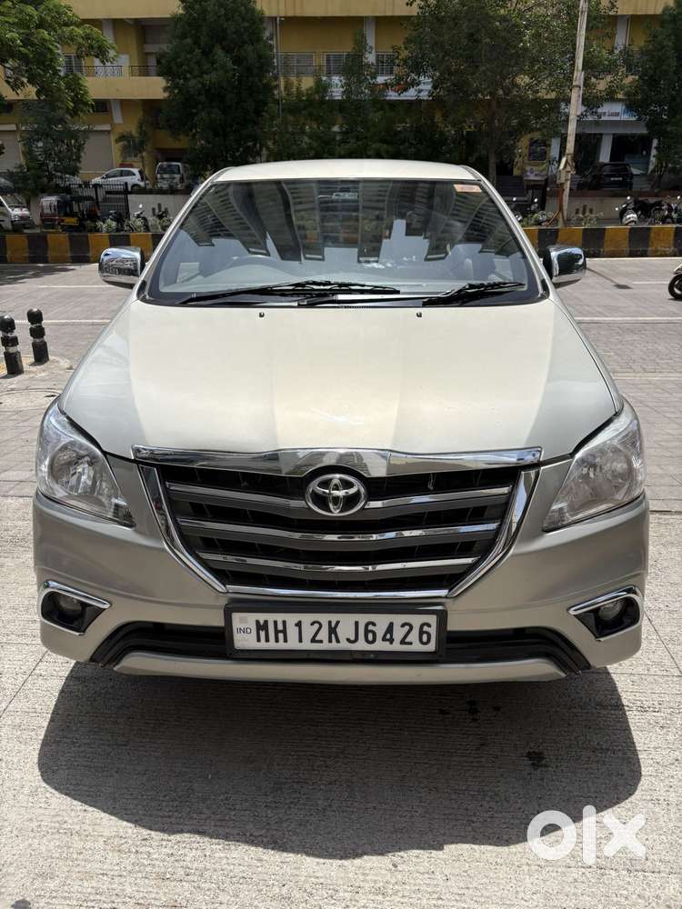 Toyota Innova 2.5 G (diesel) 8 Seater, 2013, Diesel