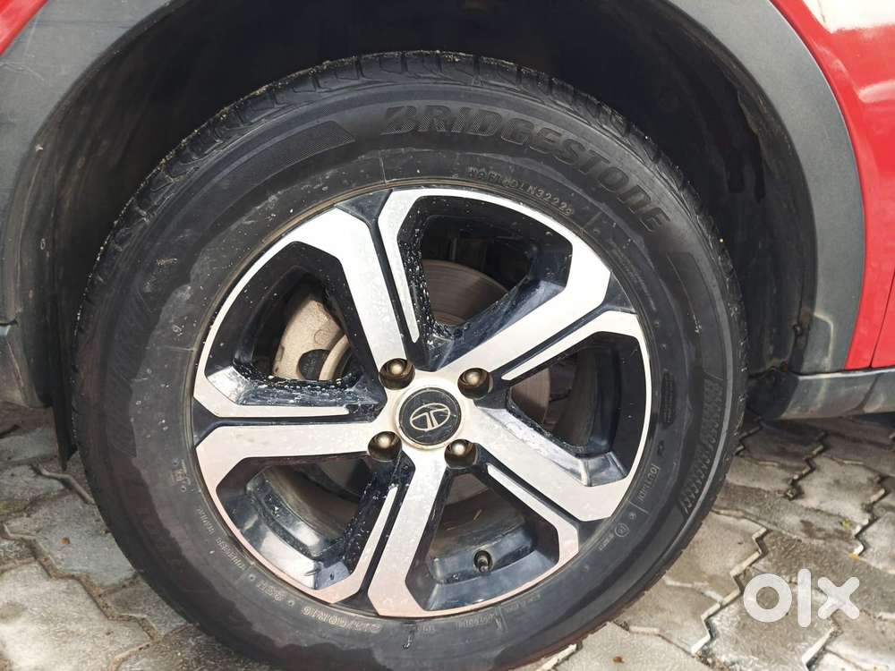 Tata Nexon 1.5 Revotorq Xza Plus S Amt, 2022, Petrol