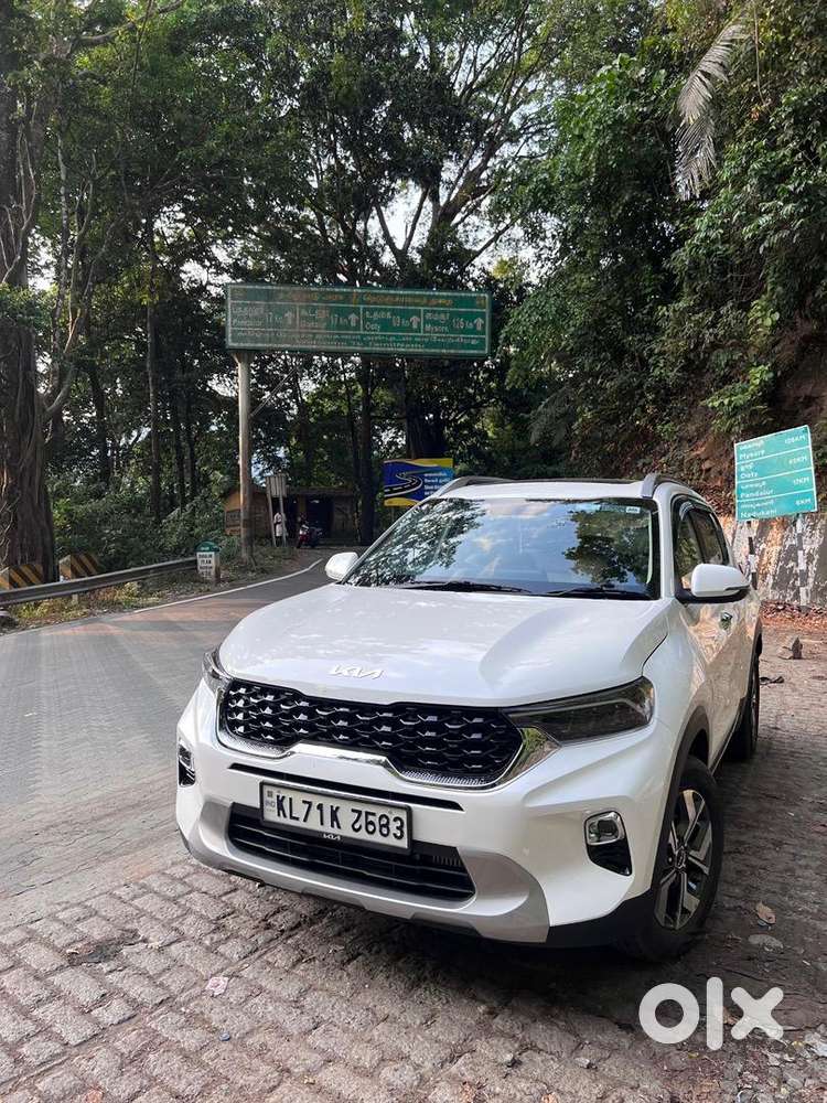 Kia Petrol Car 2023
