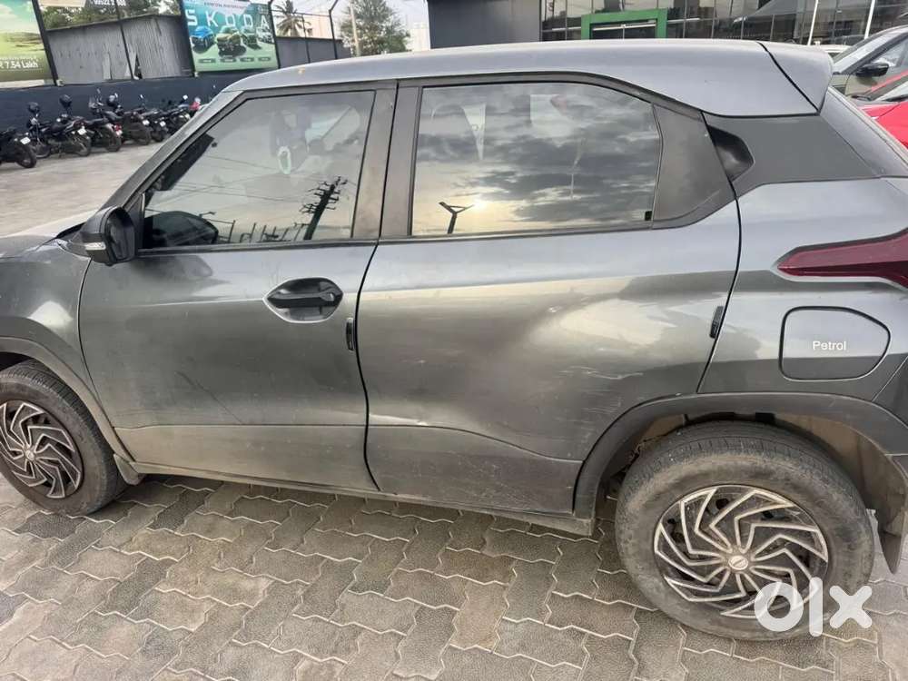 Urgent Sale. Tata Punch Revotron 2022 Petrol Manual