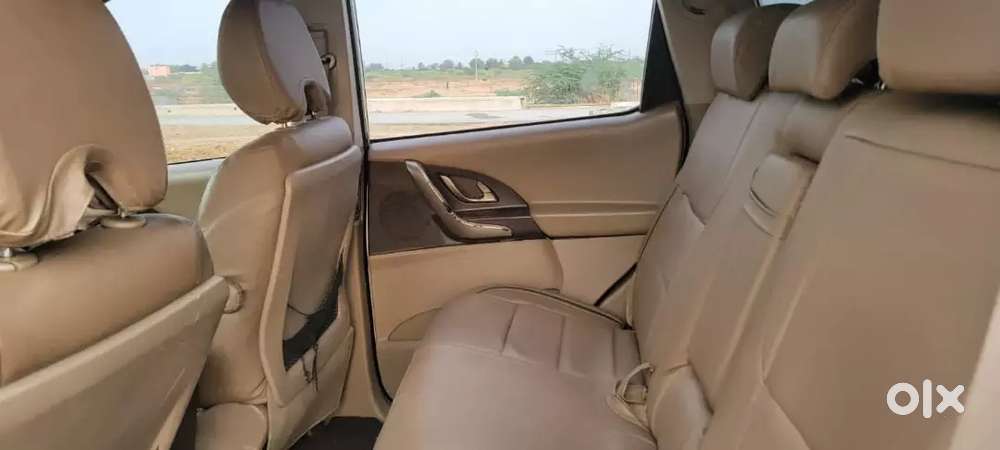 Mahindra Xuv500 2014 Diesel Well Maintained