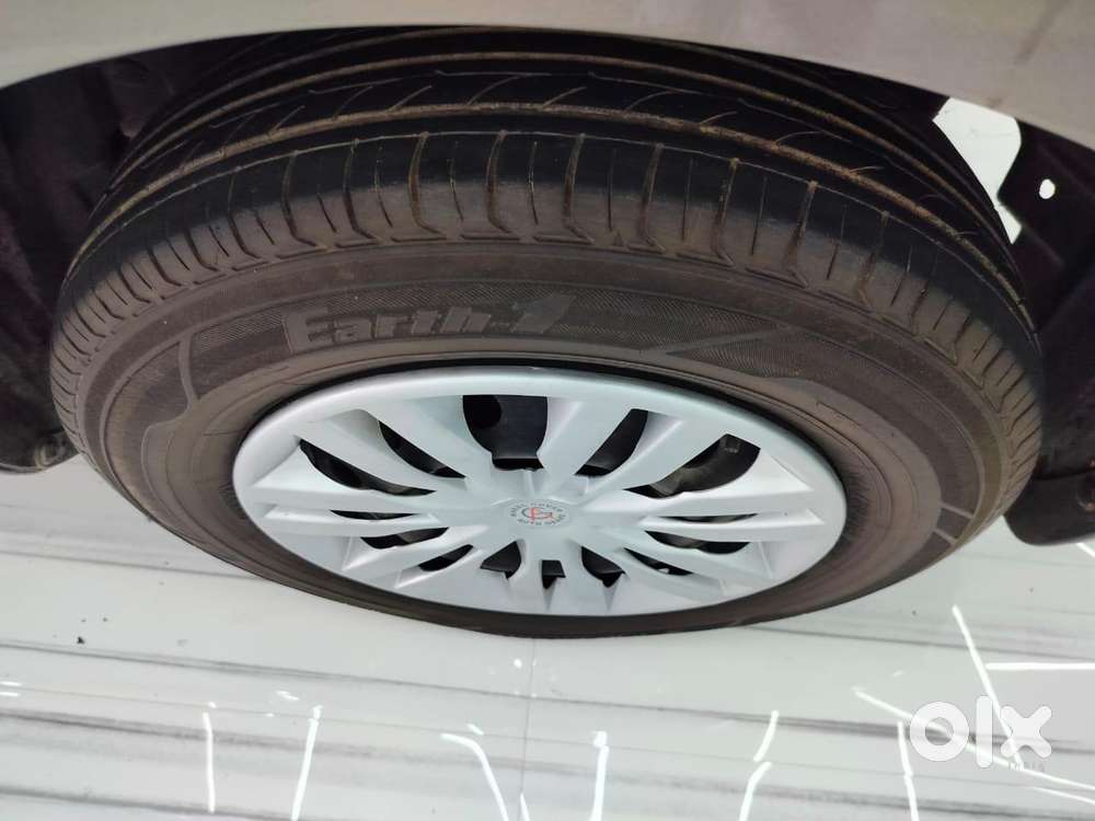 Maruti Suzuki Swift Dzire Vdi Bsiv, 2015, Diesel