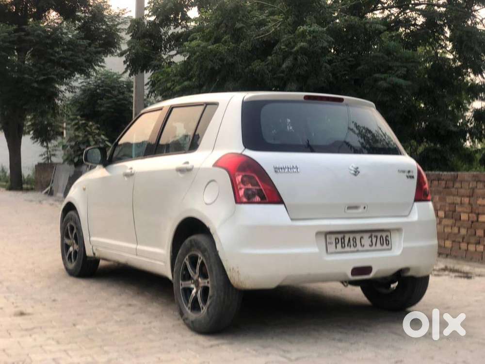 Maruti Suzuki Swift 2009 Diesel 113000 Km Driven