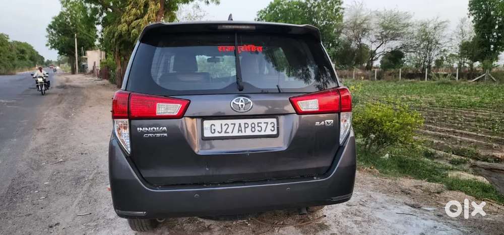 Toyota Innova Crysta 2016 Diesel Manual