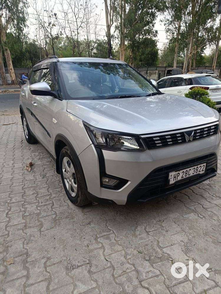 Mahindra Xuv300 W6, 2023, Petrol
