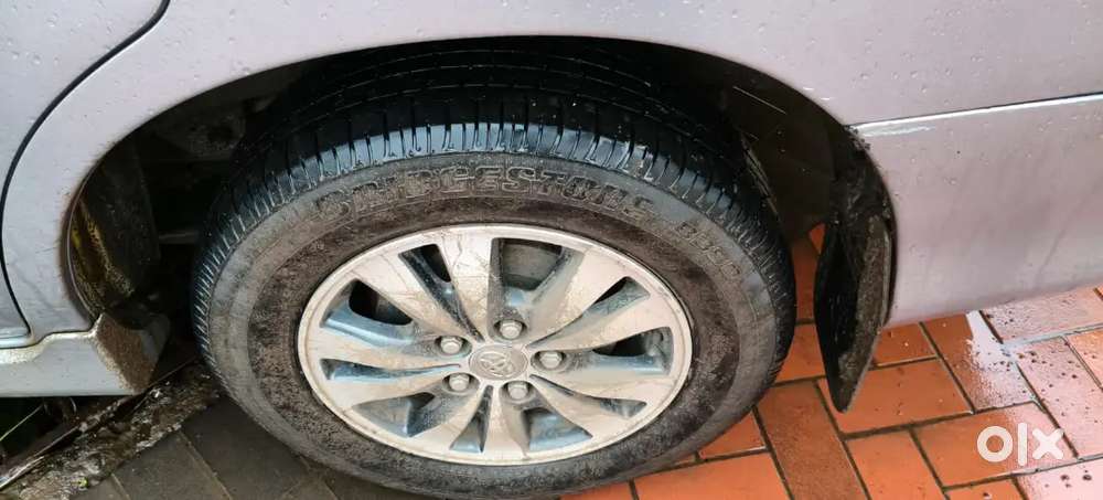 Toyota Innova 2.5 Vx 2016
