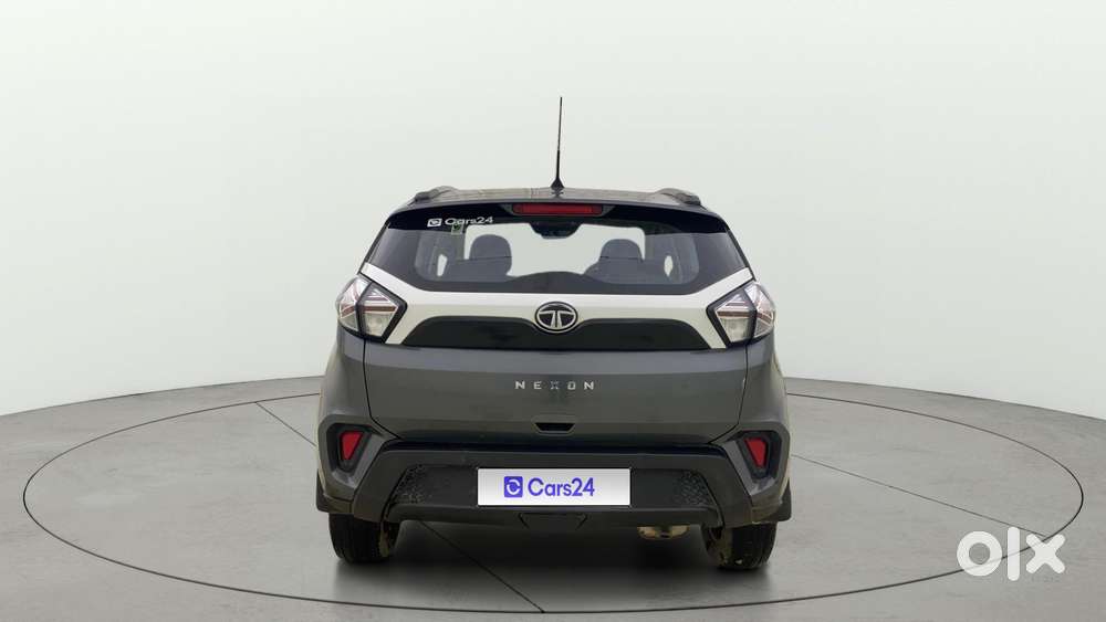 Tata Nexon 1.2 Revotron Xm (s), 2022, Petrol