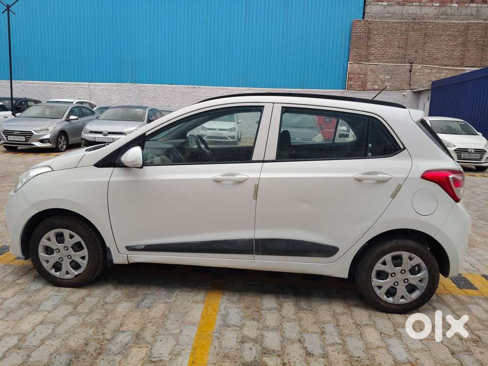 Hyundai Grand I10 1.2 Kappa Sportz, 2015, Petrol