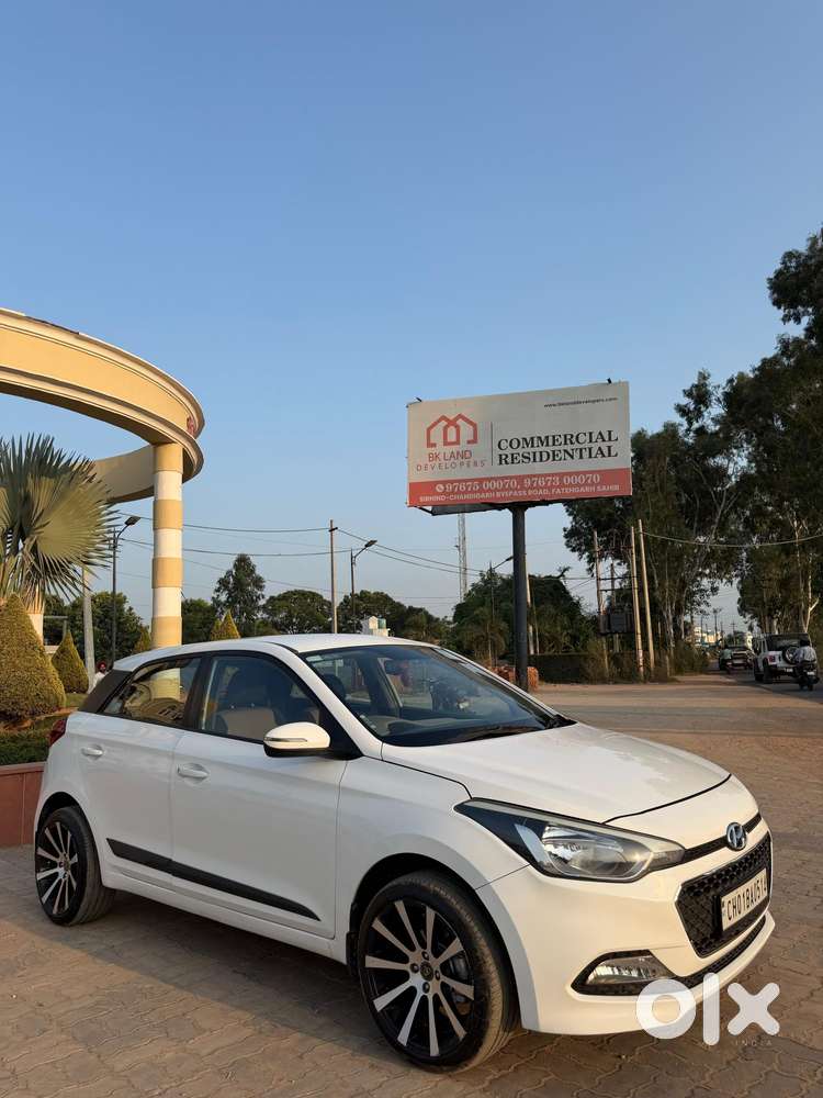 Hyundai I20 Petrol Spotz, 2015, Petrol
