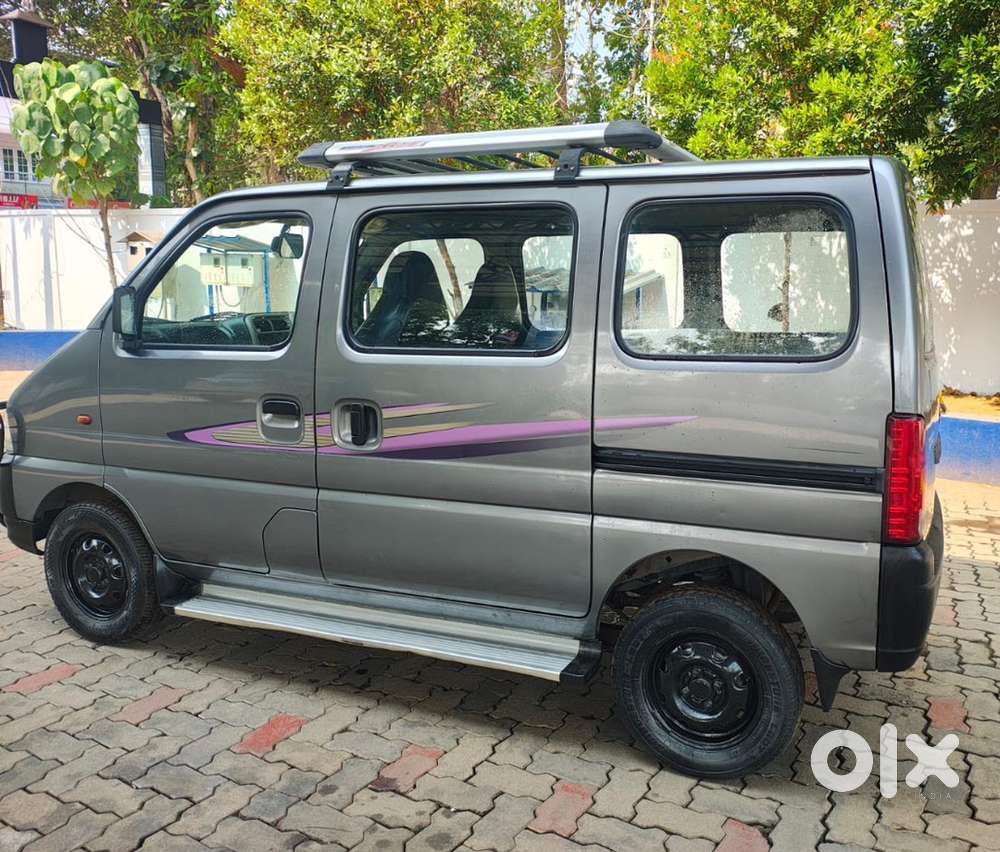 Maruti Suzuki Eeco 2016