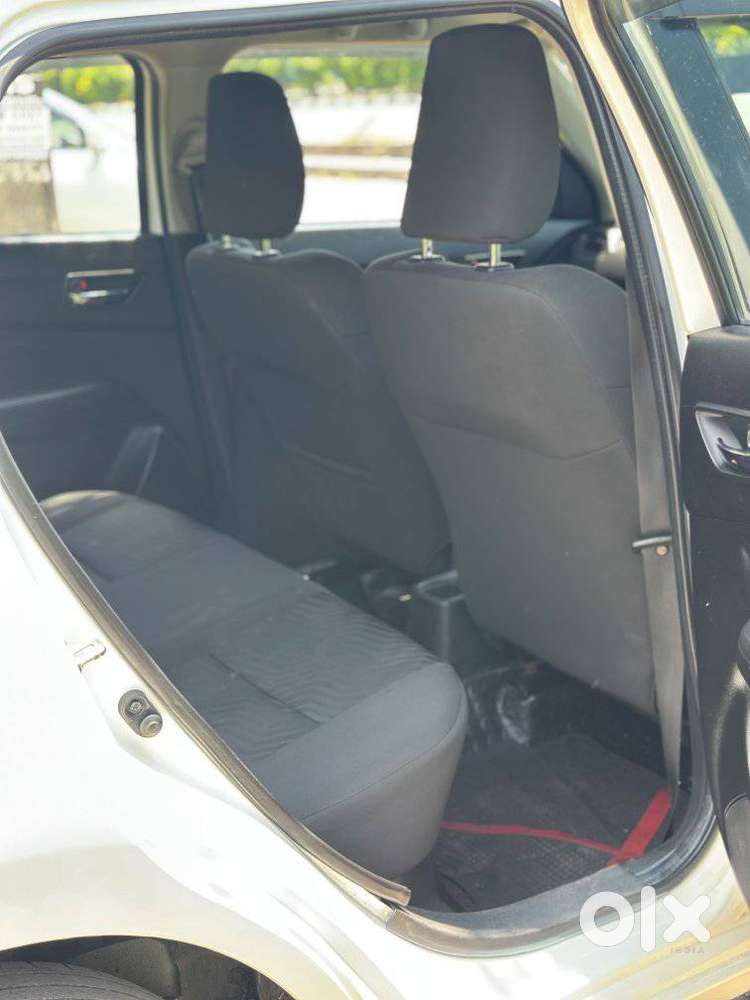 Maruti Suzuki Swift Vxi, 2020, Petrol