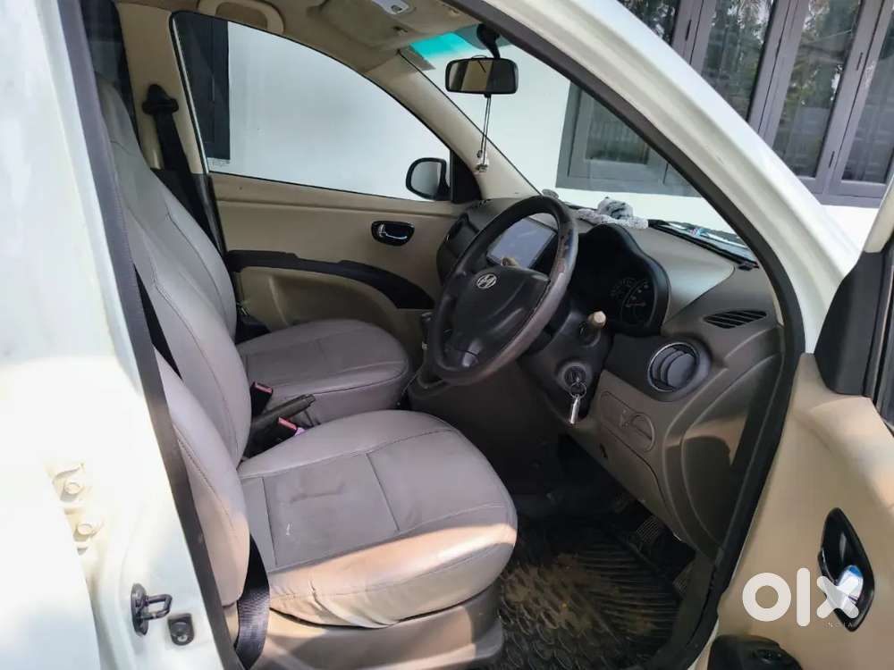 Hyundai I10 2011 Petrol Well Maintained