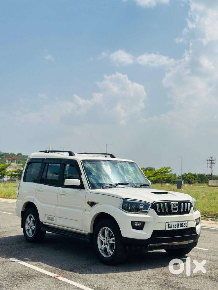 Mahindra Scorpio S10 7 Seater, 2017, Diesel