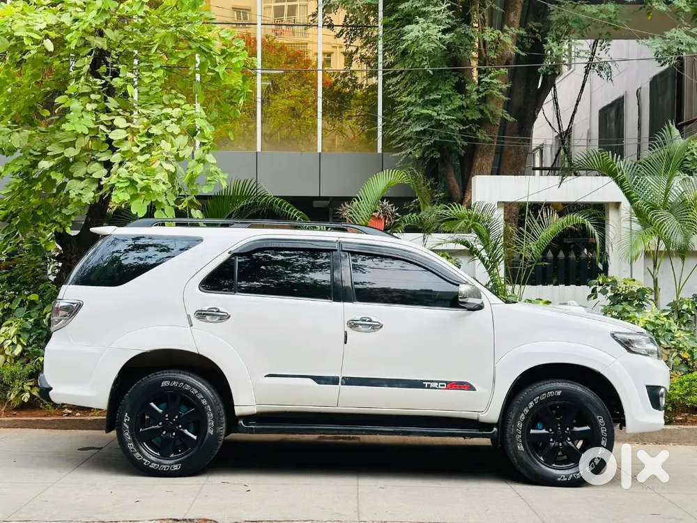 Toyota Fortuner 2010 Diesel Manual 4x4