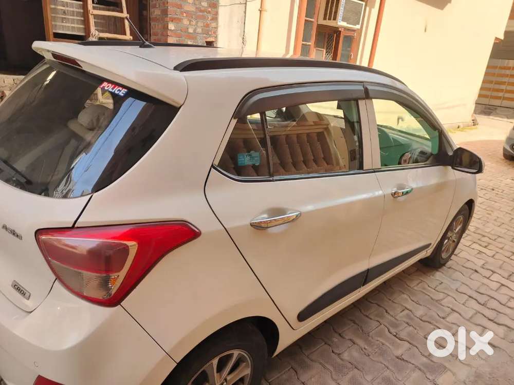 Hyundai Grand I10 2017 Diesel 82000 Km Driven